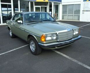 Mercedes-Benz Mercedes-Benz 230 CE Gebrauchtwagen