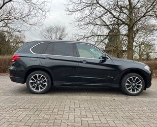 BMW BMW X5 xDrive35i 7 Sitz Navi Leder Panorama Keyles Gebrauchtwagen