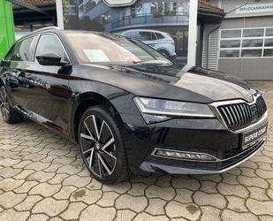 Skoda Skoda Superb Combi 2.0TDI DSG*Matrix*RFK*19Zoll*Si Gebrauchtwagen