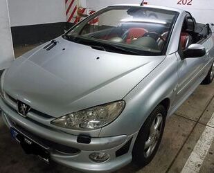 Peugeot Peugeot 206 CC Platinum 110 Platinium Gebrauchtwagen