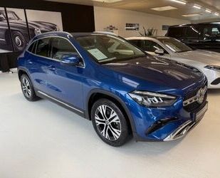 Mercedes-Benz Mercedes-Benz GLA 180 Facelift Progressive *AHK* L Gebrauchtwagen