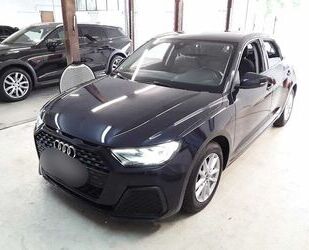 Audi Audi A1 1.0 30 TFSI Sportback*LED*PDC*NAVI*SHZ* Gebrauchtwagen