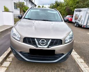 Nissan Nissan Qashqai 2.0 CVT-M6 Automatik 360+Sitzheizu Gebrauchtwagen