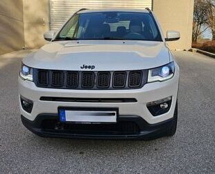 Jeep Jeep Compass 1.4 MultiAir Limited Pearl White Gebrauchtwagen