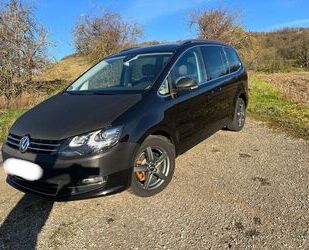 VW Volkswagen Sharan 2.0 TDI SCR 135kW DSG 4MOT Highl Gebrauchtwagen