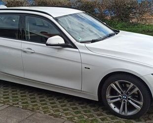 BMW BMW 320d Touring Sport Line Automatik Gebrauchtwagen