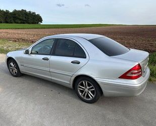 Mercedes-Benz Mercedes-Benz C 180 KOMPRESSOR CLASSIC Classic Gebrauchtwagen