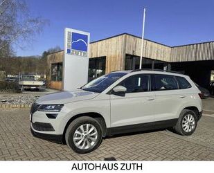 Skoda Skoda Karoq Ambition TDI /AHK/LED/Navi/Climatronic Gebrauchtwagen