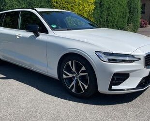 Volvo Volvo V60 T4 Geartronic R Design R Design Gebrauchtwagen