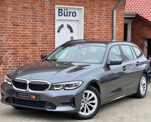 BMW BMW 318d Touring/NAVI/CARPLAY/SHZ/PDC/LANE-ASSIST/ Gebrauchtwagen