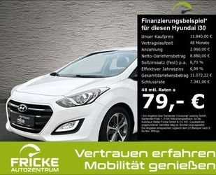 Hyundai Hyundai i30 blue Trend+Rückfahrkam-+Sitzheiz.+Navi Gebrauchtwagen