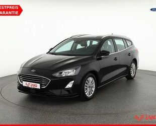 Ford Ford Focus Turnier 1.5 EcoBlue Titanium AHK ACC LE Gebrauchtwagen