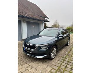 Skoda Skoda Kamiq 1.0 TSi Sport DSG, Pano, LED, App, 18 Gebrauchtwagen