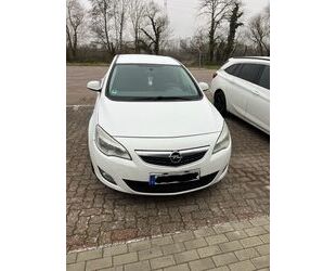 Opel Opel Astra 1.7 CDTI Selection 81kW Selection Gebrauchtwagen