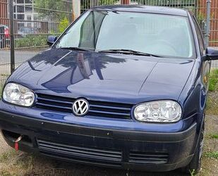 VW Volkswagen Golf 1.4 Basis Gebrauchtwagen