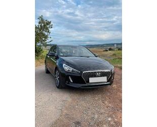 Hyundai Hyundai i30 1.6 CRDi 100kW Premium Gebrauchtwagen