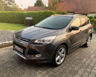 Ford Ford Kuga 2,0 TDCi 4x4 Individual AHK Xenon Keyles Gebrauchtwagen