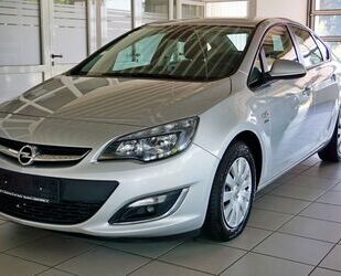 Opel Opel Astra J Lim. 4-trg. Active*Navi*Sitz-/Lenkrad Gebrauchtwagen