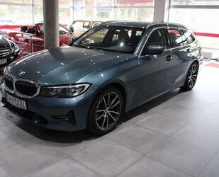 BMW BMW 318dT SPORT INDIVIDUAL LEDER NAVI LED 6.GANG E Gebrauchtwagen