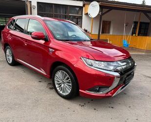 Mitsubishi Mitsubishi Plug-in Hybrid Outlander Gebrauchtwagen