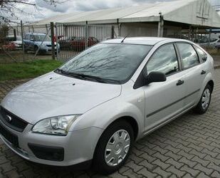 Ford Ford Focus 1.6 Ambiente Gebrauchtwagen