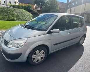 Renault Renault Megane Scenic 1.6 16V Gebrauchtwagen