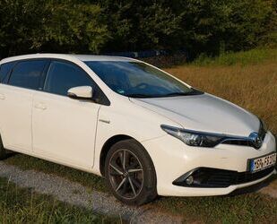 Toyota Toyota Auris Hybrid Edition-S+ 1,8-l-VVT-i Edition Gebrauchtwagen