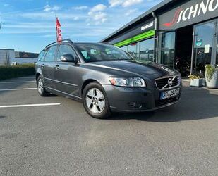 Volvo Volvo D2 Business Edition StHz. SHZ Temp. 8fach AT Gebrauchtwagen