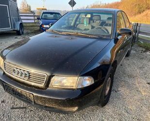 Audi Audi A4 1.8 TÜV 10/2025 Gebrauchtwagen