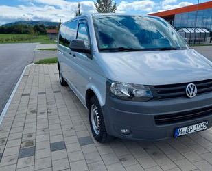 VW Volkswagen T5 Caravelle lang 4motion 9Sitzer AHK Gebrauchtwagen