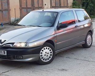 Alfa Romeo Alfa Romeo 145 1.7 16V Boxer Gebrauchtwagen