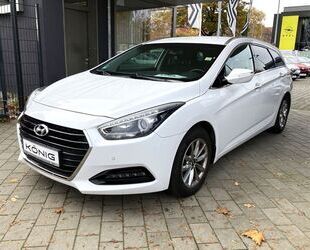 Hyundai Hyundai i40 cw 1.7 CRDi blue Style AUTOMATIK Gebrauchtwagen