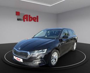 Skoda Skoda Octavia Combi 2,0TDI DSG First*AHK*NAVI*RKAM Gebrauchtwagen