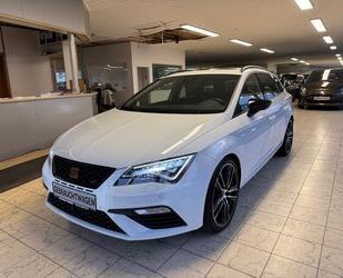 Seat Seat Leon ST Cupra 300 4Drive *ACC*KAMERA*NAVI*PAN Gebrauchtwagen