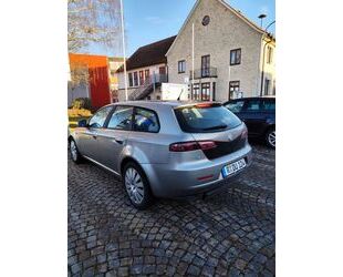 Alfa Romeo Alfa Romeo Alfa 159 1.9 JTDM 16V Distinctive Disti Gebrauchtwagen