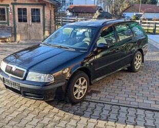 Skoda Skoda Octavia Combi 1.9 TDI 4x4 Selection Gebrauchtwagen