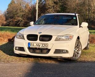 BMW BMW 320d xDrive Touring M-Sport Pano Sitzheizung L Gebrauchtwagen