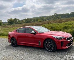 Kia Kia Stinger 3.3 T-GDI AWD GT (Bastuck + Pano) Gebrauchtwagen