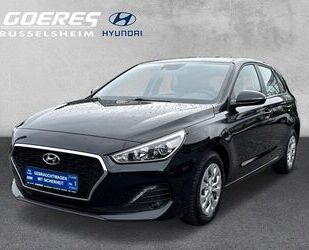 Hyundai Hyundai i30 Select *Navi *SHZ *Allwetterreifen Gebrauchtwagen