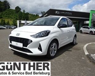 Hyundai Hyundai i10 1.0 Connect & Go *Navi*SHZ*Alu*PDC Kli Gebrauchtwagen