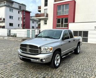 Dodge Dodge RAM 5,7 Hemi V8 Laramie 4X4 LPG/Gas Top Zust Gebrauchtwagen