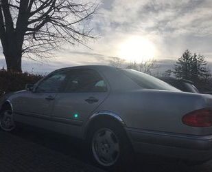 Mercedes-Benz Mercedes-Benz 280 Gebrauchtwagen