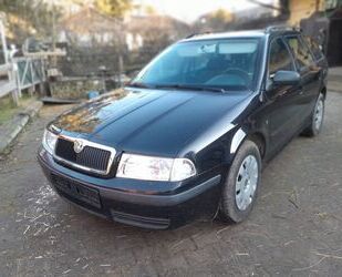 Skoda Skoda Octavia 1.9 TDI 74kW Tour Combi Tour Gebrauchtwagen