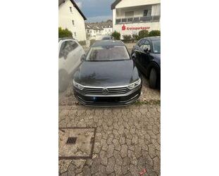 VW Volkswagen Passat Variant 1.8 TSI DSG Highline Var Gebrauchtwagen