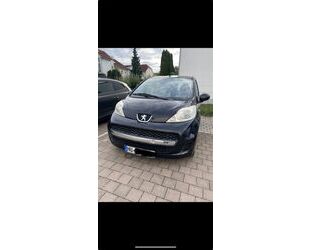 Peugeot Peugeot 107 Millesim 200 70 Millesim 200 Gebrauchtwagen