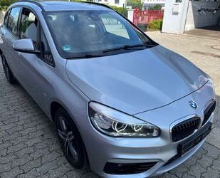 BMW BMW 218 Active Tourer Sport Line Panorama LED 8 Fa Gebrauchtwagen