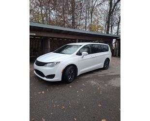 Chrysler Chrysler Pacifica 3,6 S - Top Zustand Gebrauchtwagen