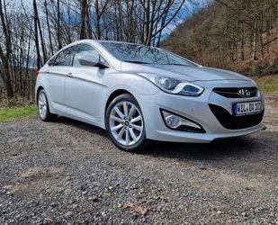 Hyundai Hyundai i40 2.0 GDI Premium Automatik Premium Gebrauchtwagen