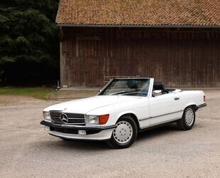 Mercedes-Benz Mercedes-Benz 560SL R107 - 64tkm, Scheckheft, Hist Gebrauchtwagen