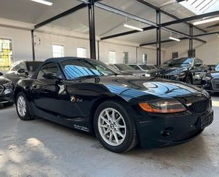 BMW BMW Z4 Baureihe Z4 Roadster 2.5i *SMG*CABRIO*SHZ* Gebrauchtwagen